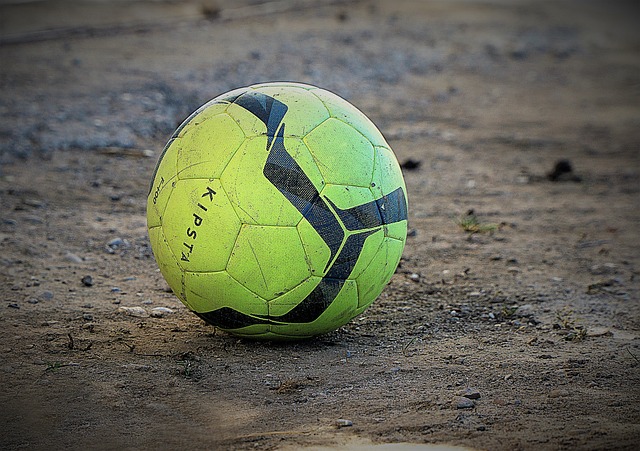 莱奥对米兰 莱奥对米兰